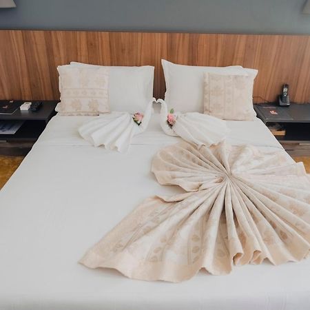 Hotel Nina Dakar Luaran gambar