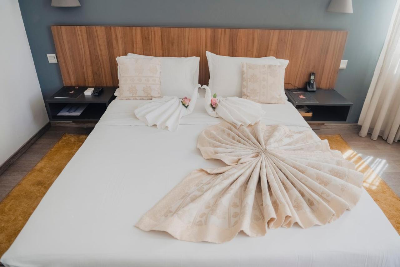 Hotel Nina Dakar Luaran gambar