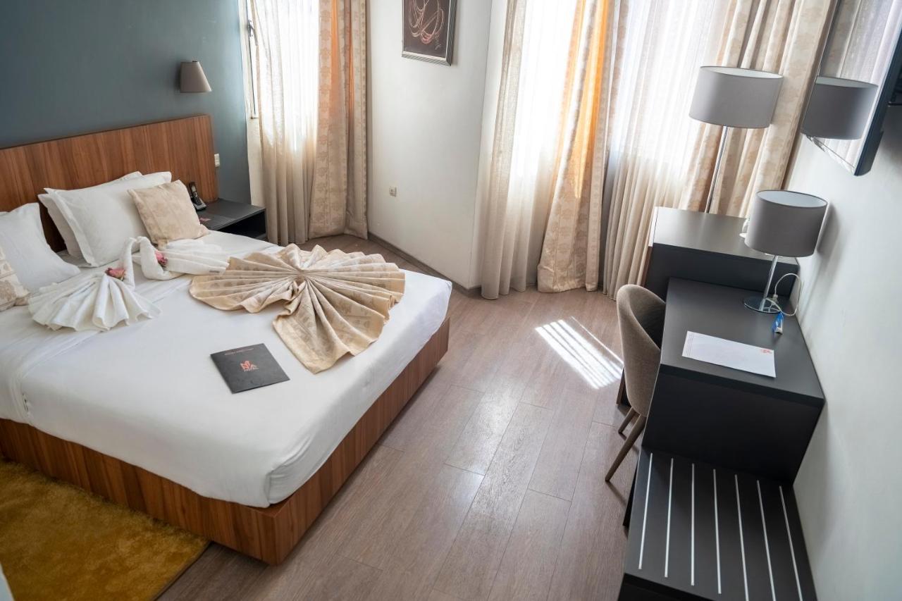 Hotel Nina Dakar Luaran gambar